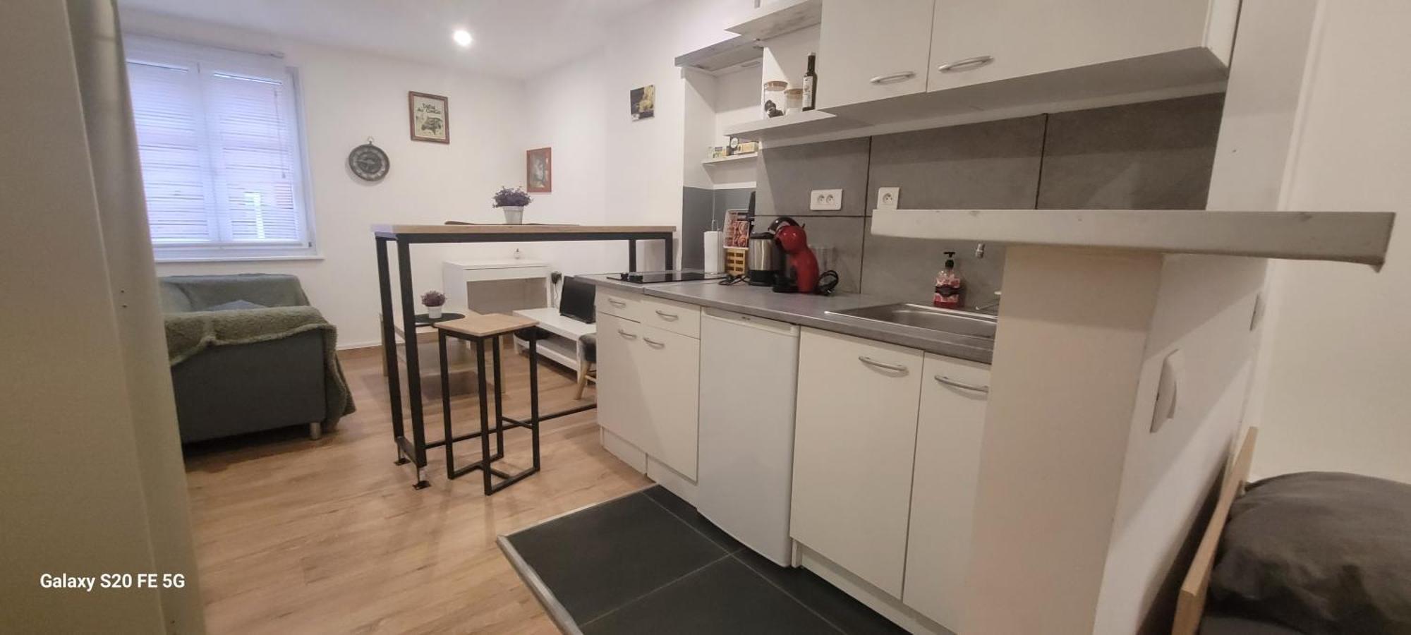 Petit Battant Wifi Supercentre Tres Calme Apartment Besancon